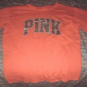 PINK logo w/ long sleeve